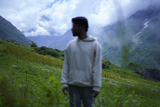 Free Valley Of Flowers Mist photo and picture
