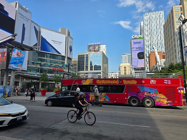 Free Toronto Canada photo and picture