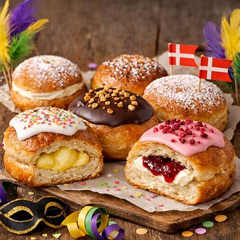Free Fastelavn Baking illustration and picture