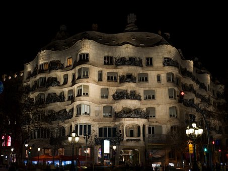 Carieră, Gaudi, Barcelona, Arhitectură