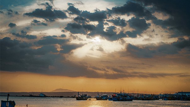 Free Boat Sea photo and picture