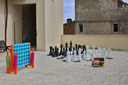 Spellen, Reuzen, Schaken