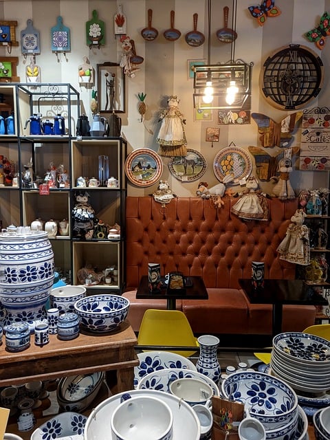 Free Bazaar Ceramics photo and picture