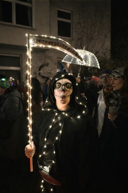 Free Carnival Ghosts photo and picture