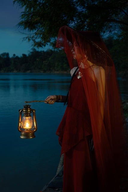 Free Vietnamese Girl Asian Woman photo and picture