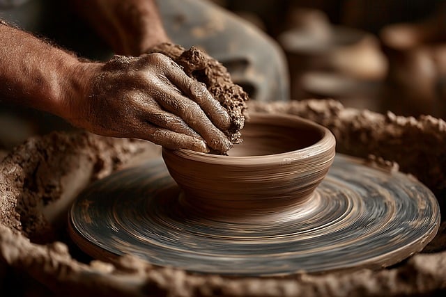 Free pottery clay wheel illustration