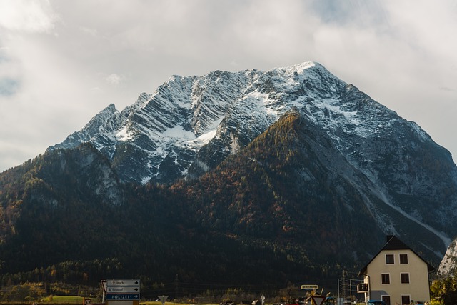 Free Alpine Village Hd Wallpaper photo and picture