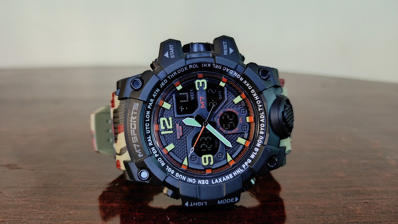 Download free HD stock image of Time Watch Free Time Watch photo and picture