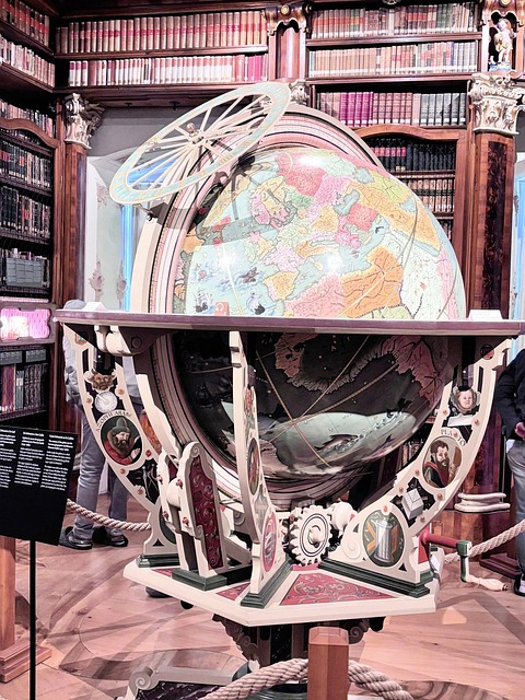 Globus, Klosterbibliotek, Schweiz, 16