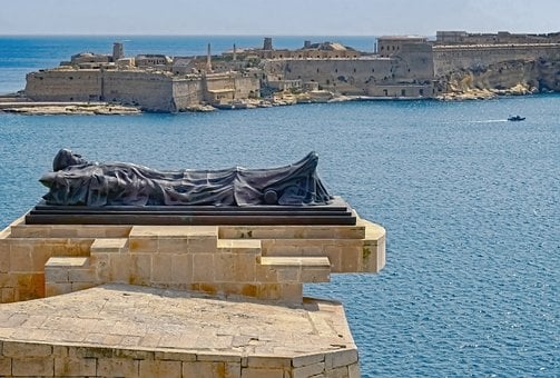 Free Sculpture Statue photo and picture