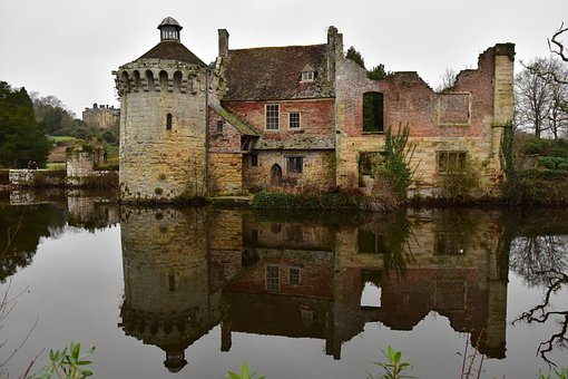 Free Castle Architecture photo and picture