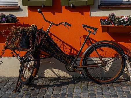 Gammel Cykel, Transportere, Cykler