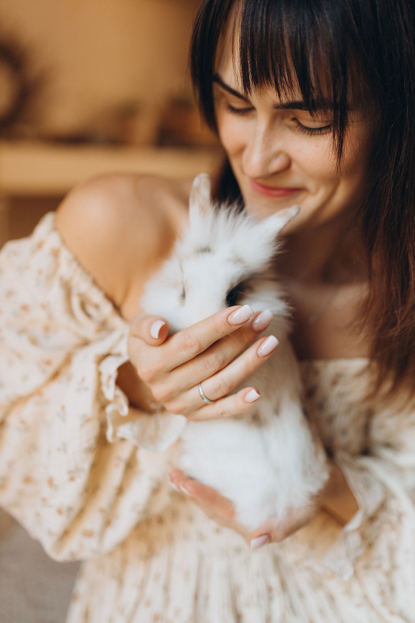 Spring Rabbit Lady - Free photo on Pixabay