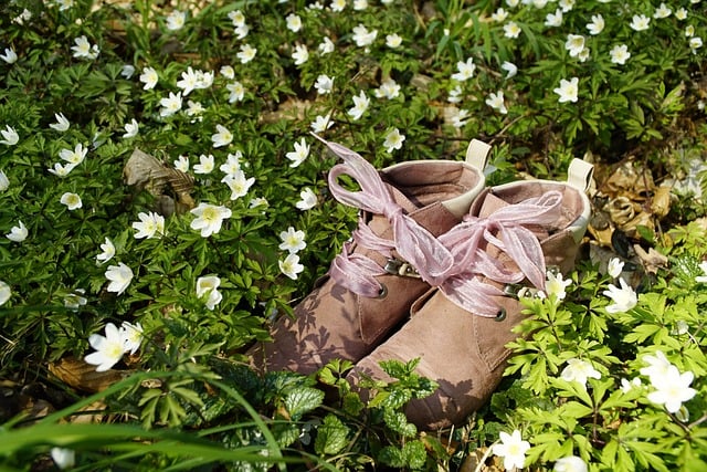 Free Spring Barefoot photo and picture