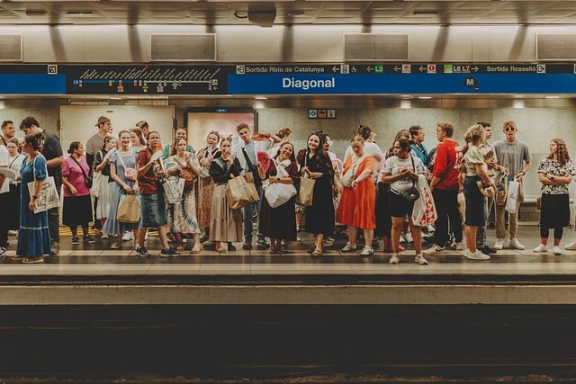 Metro, Barcelona, España, Viaje, Ciudad