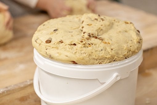 Teig, Rosinen, Backen, Eimer