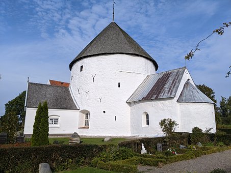 Free Bornholm Wehrkirche photo and picture