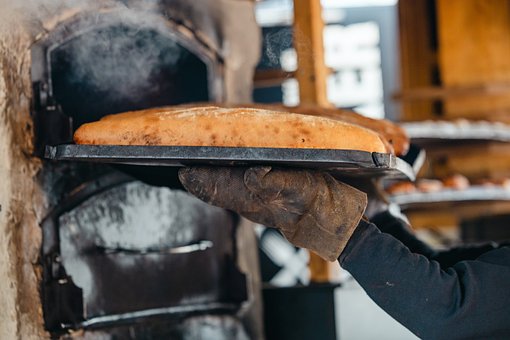 Holzofen, Handschuh, Brot, Backen