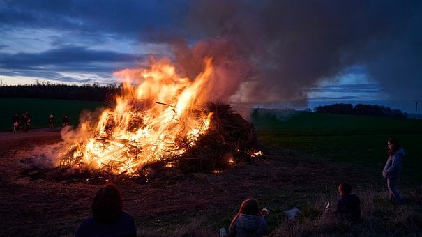 Paasvuur, Vuur, Vlammen, Brandwond