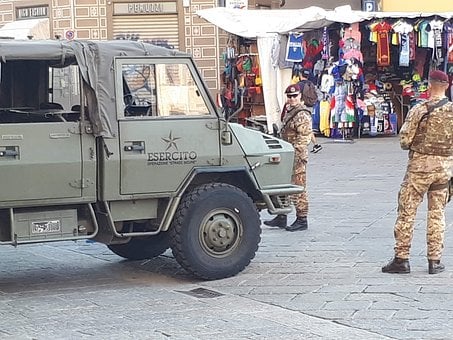 Armee, Kontrolle, Sicherheit
