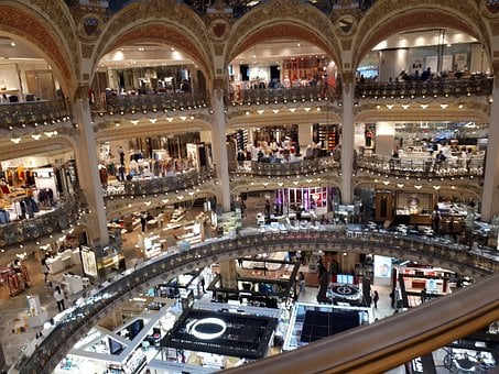 Galeries Lafayette Haussmann, Einkaufen