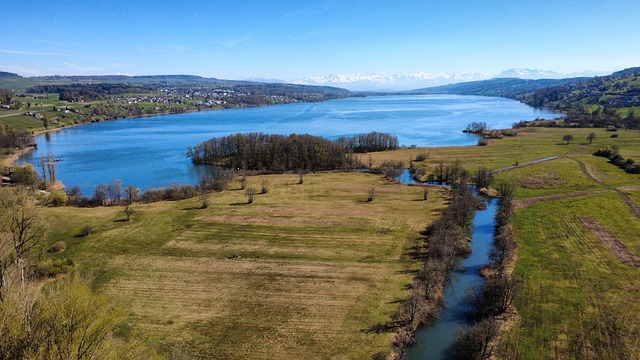 Free Lake Nature photo and picture