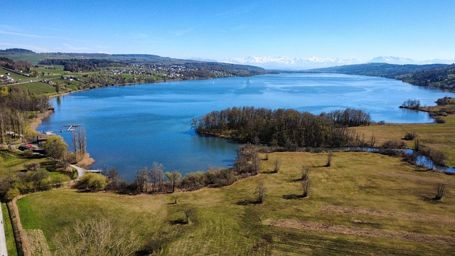 Free Lake Nature photo and picture