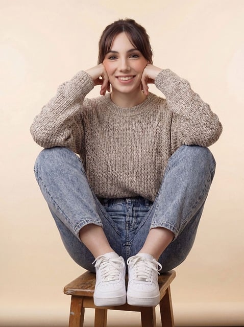 Lässig, Porträt, Denim, Pullover