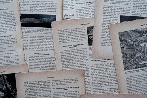 Páginas Viejas, Literatura, Histórico