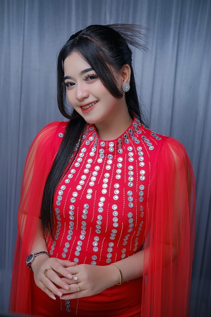 Free Woman Fashionable photo and picture