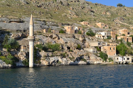 Free Sunken Mosque Turkey photo and picture
