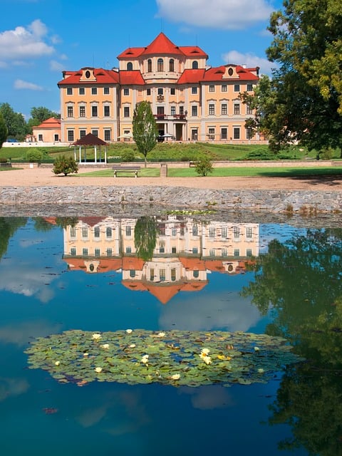 Free Castle Water Surface photo and picture