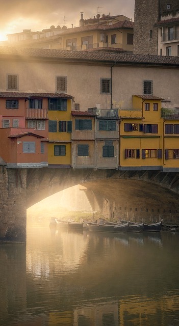 Florenz, Ponte Vecchio, Arno-Fluss