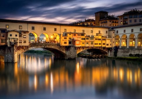 Ponte Vecchio, Florenz, Arno, Nacht