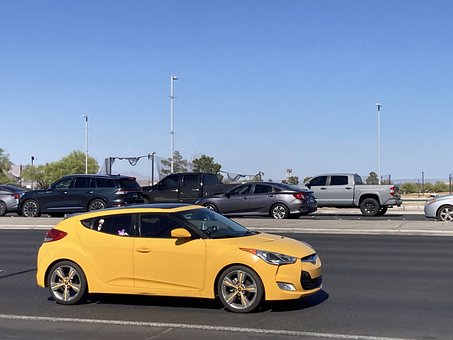 Gelbes Auto, Städtischer Verkehr
