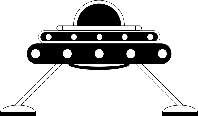 Free ufo alien spaceship vector