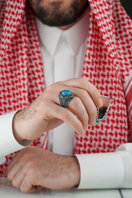 Free Gold Ring Arab Scarf photo and picture