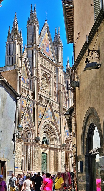 Free Orvieto Cathedral photo and picture