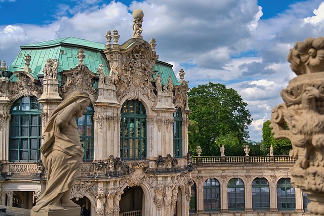 Free Historical Architecture photo and picture