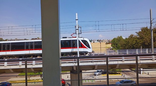 Free Train Metro photo and picture
