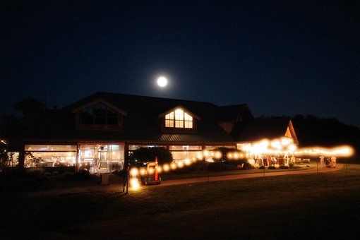 Free Golf Course Night View photo and picture