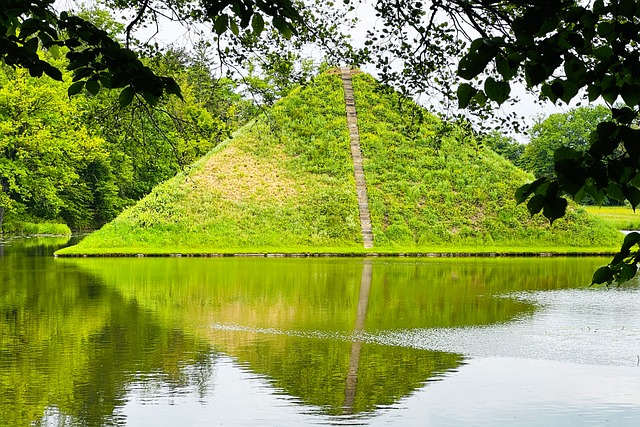 Pyramida, Jezero, Reflexe, Příroda