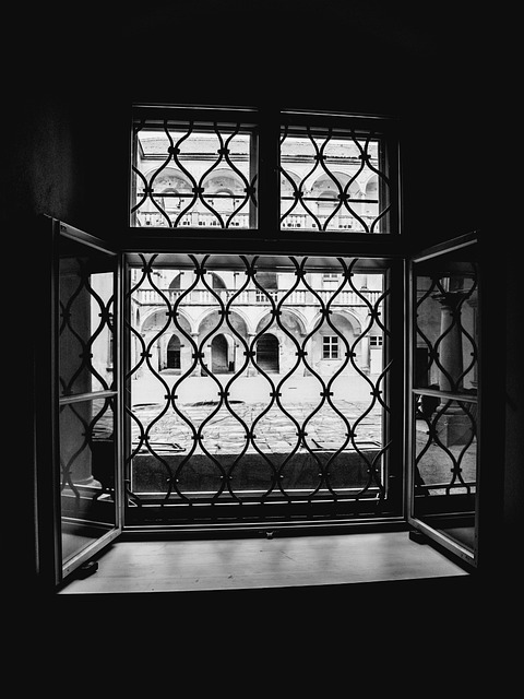 Free Window Architecture photo and picture