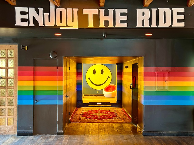 Free Interior Smiley Graphic photo and picture