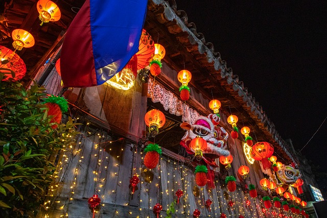 Nacht, Chinese Lantaarns, Draak