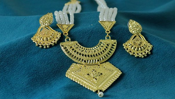 Free Jewelry Golden photo and picture
