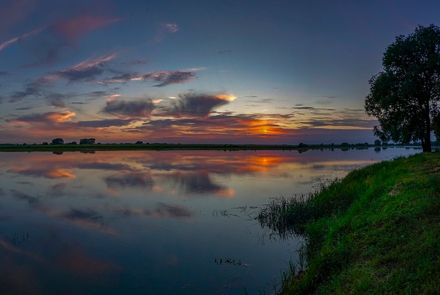 Free Sunrise Landscape photo and picture