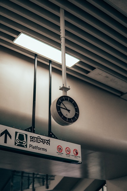 Free Station Clock photo and picture