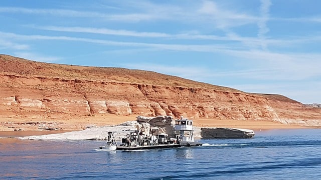 Free Arizona Lake photo and picture