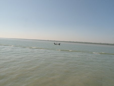 Free Boat Water photo and picture